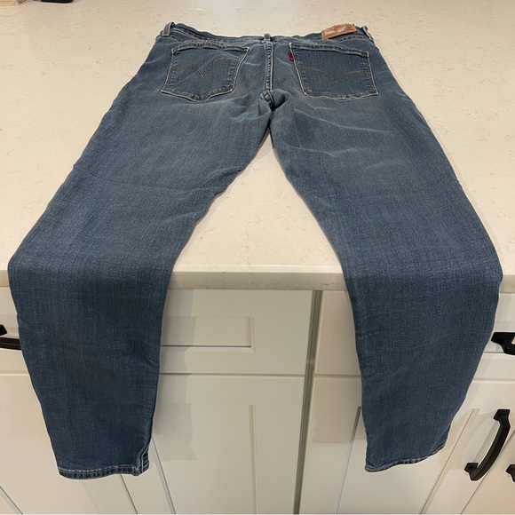 Women’s Levi’s 311 Shaping Skinny Jeans. Size 30x30 - Picture 8 of 11